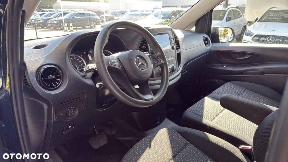 Mercedes-Benz Vito - 10