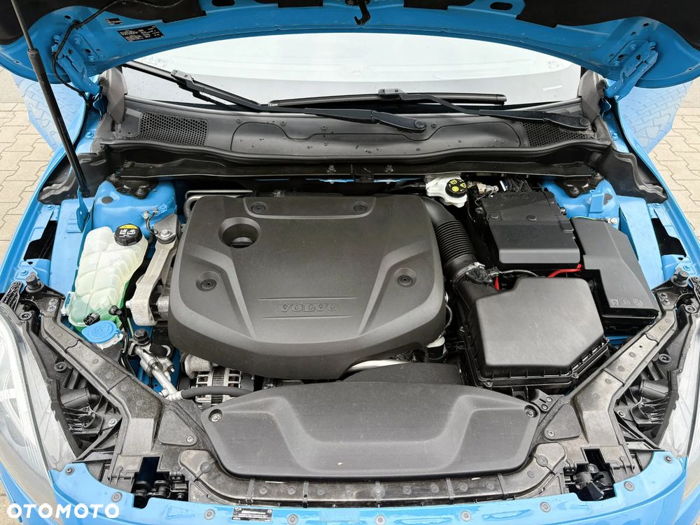 Volvo V40 D4 Drive-E R-Design Kinetic - 35