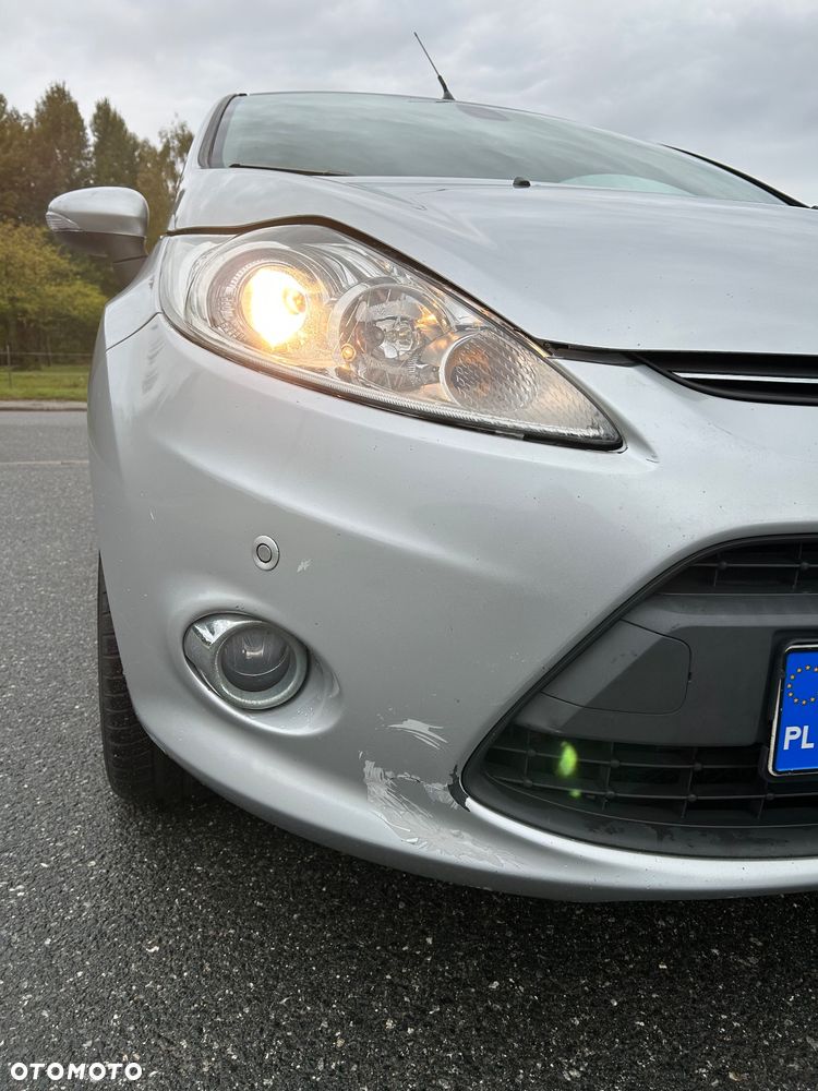 Ford Fiesta 1.4 TDCi Ambiente - 28