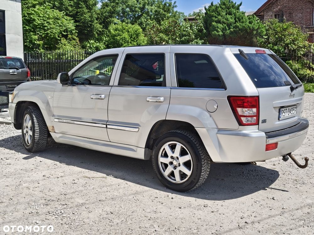 Jeep Grand Cherokee - 4