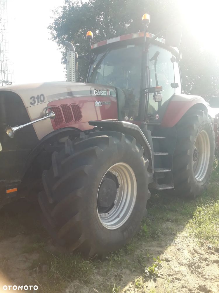 Case IH Magnum 310 - 2
