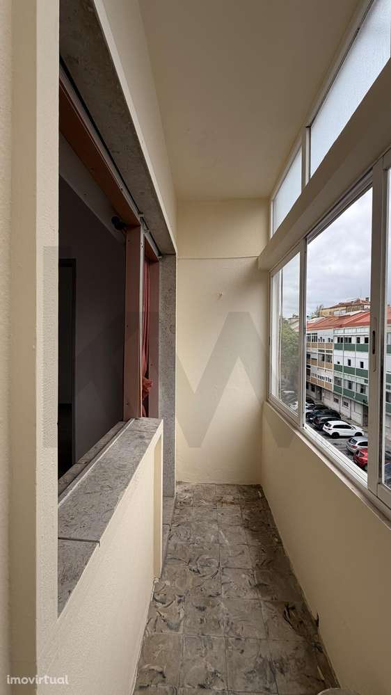 ​​​​​​​​​​​​​​Apartamento T2 (transfromavel em T3) com 2 entradas inde - Grande imagem: 4/23