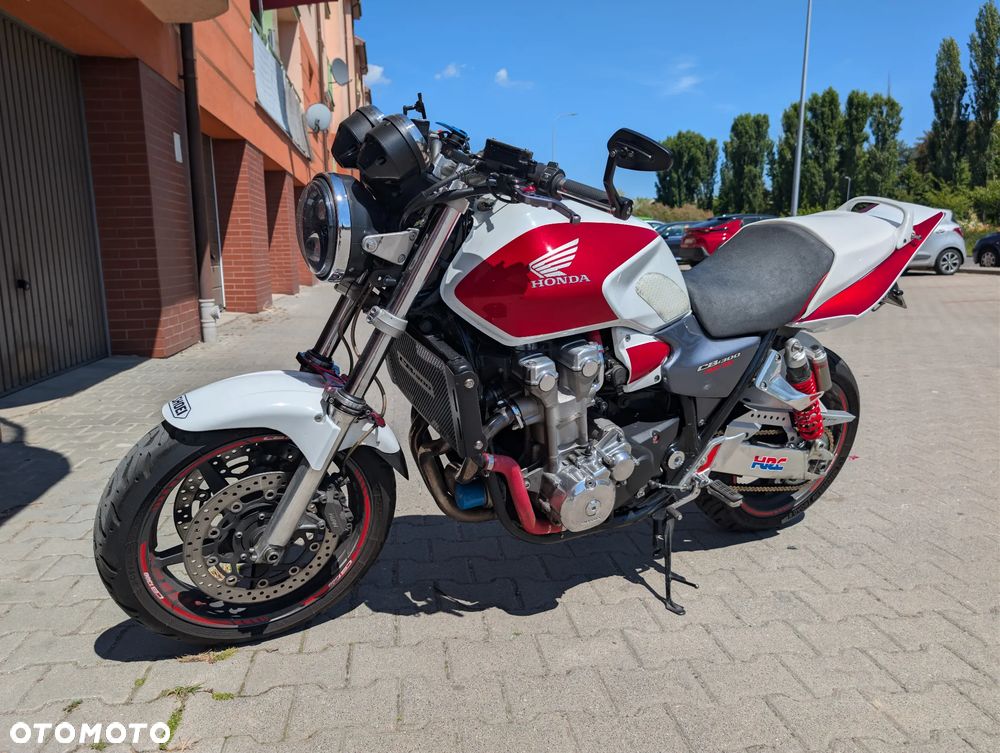 Honda CB - 4
