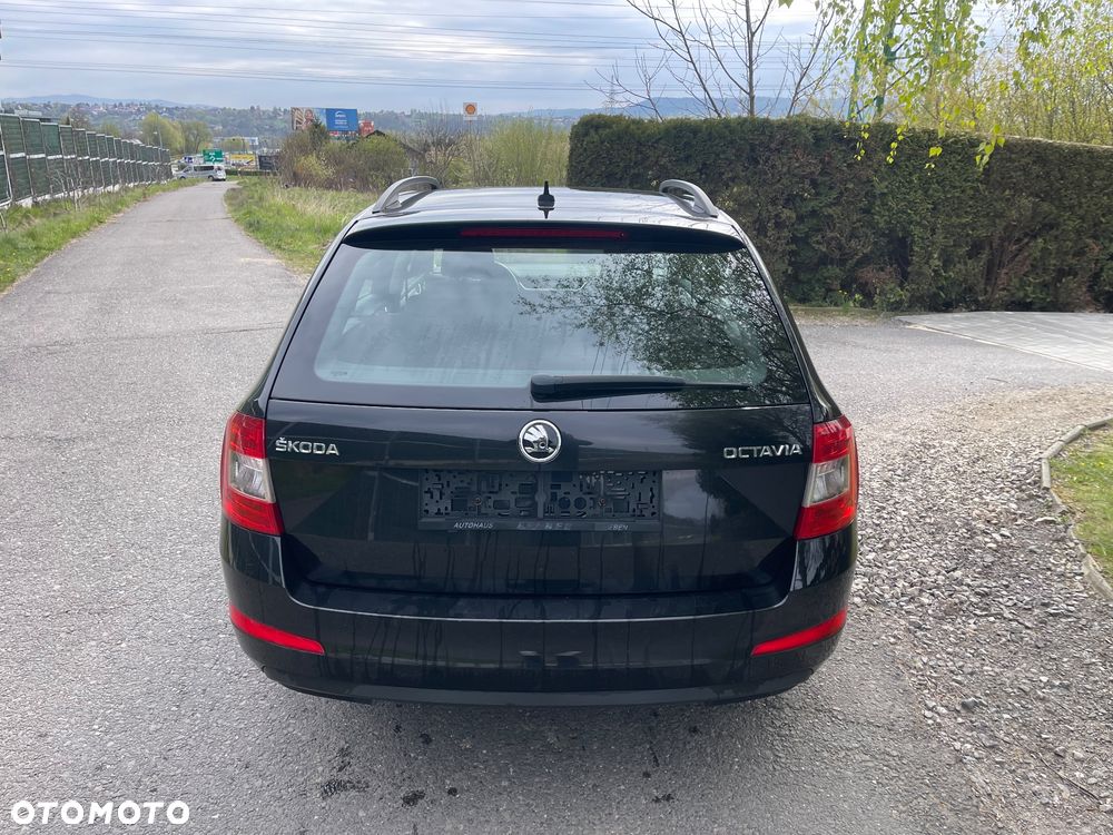 Skoda Octavia 1.6 TDI Joy - 7