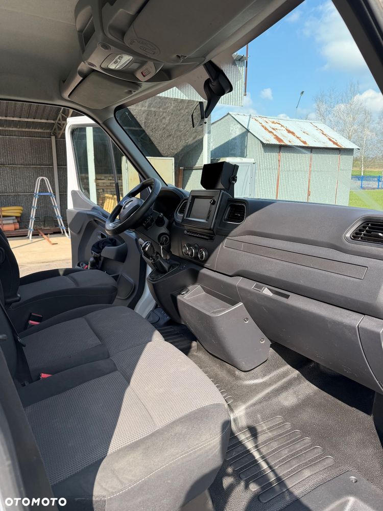 Renault Master - 16