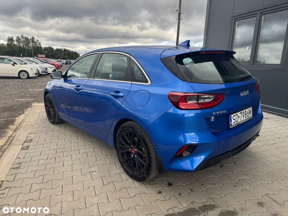 Kia Ceed 1.5 T-GDI M - 3