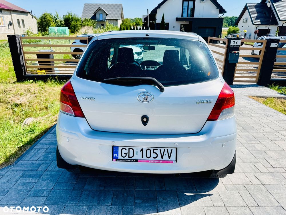 Toyota Yaris 1.33 VVT-i Multi Mode Executive - 26