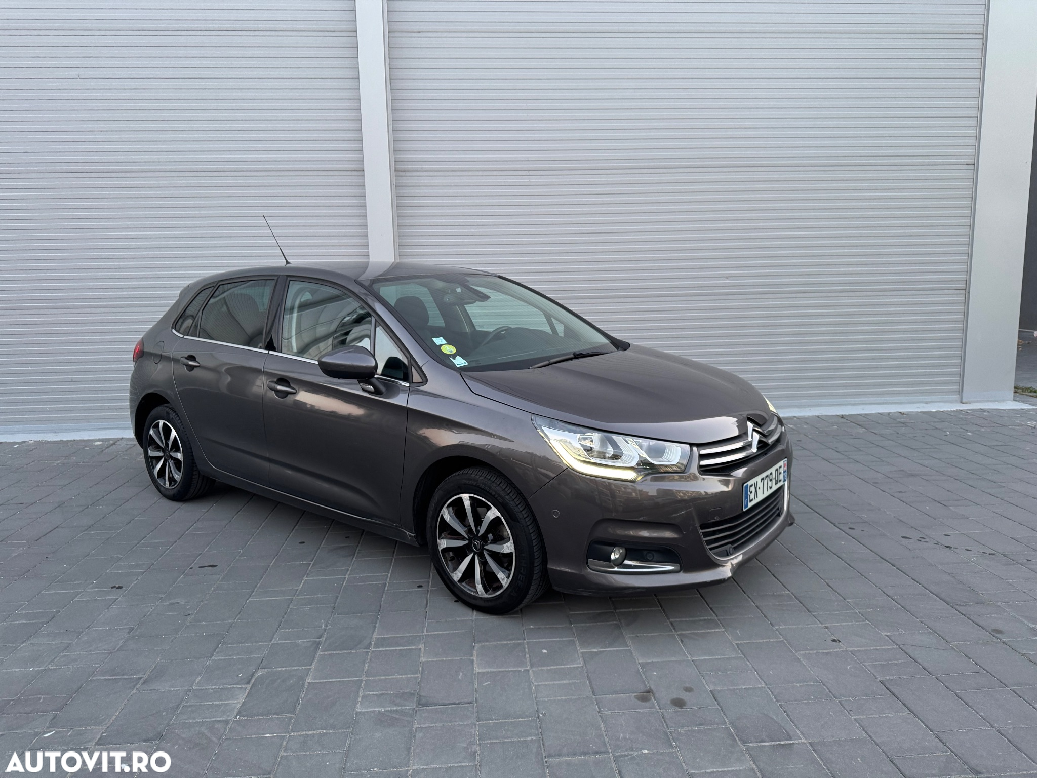 Citroën C4 BlueHDi 120 Stop&Start EAT6 Shine - 30