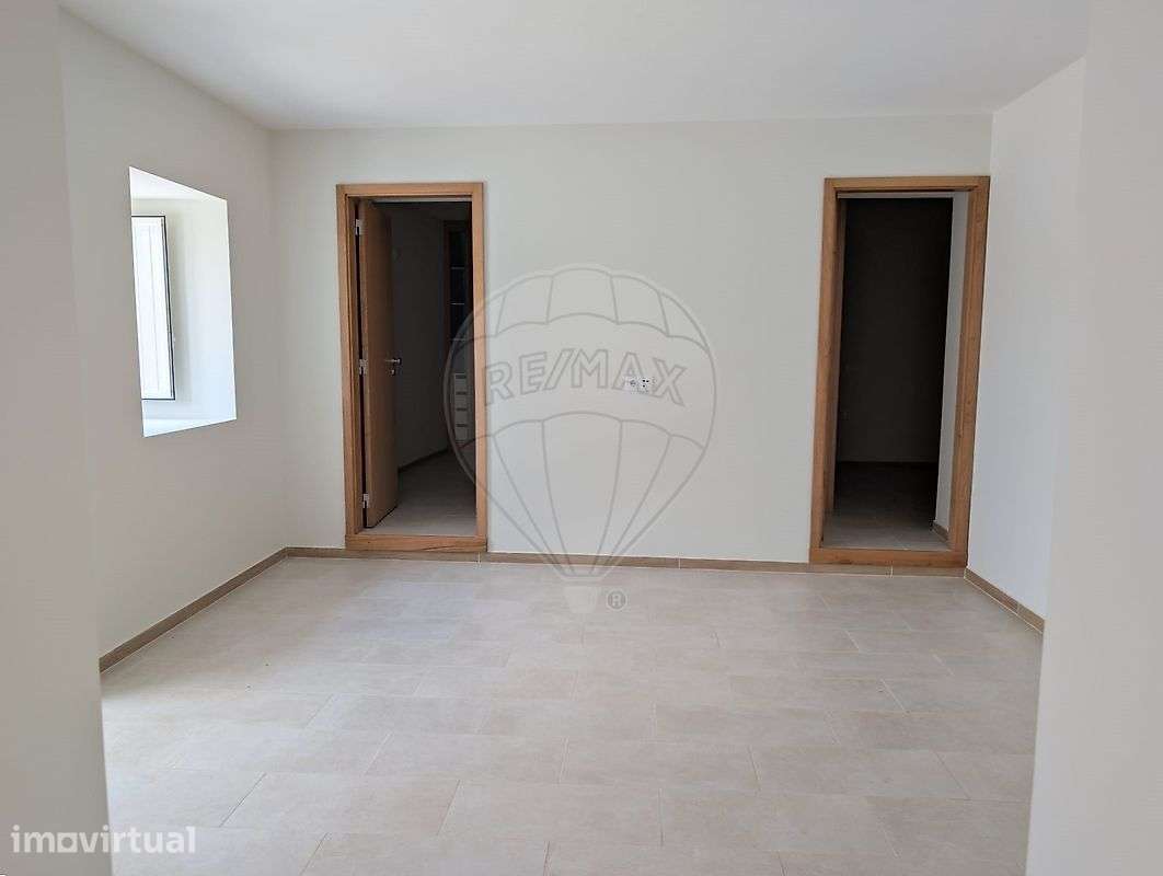 Moradia T2 para arrendamento - Grande imagem: 5/13