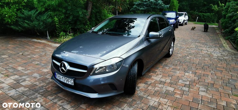 Mercedes-Benz Klasa A 180 7G-DCT Activity Edition - 3