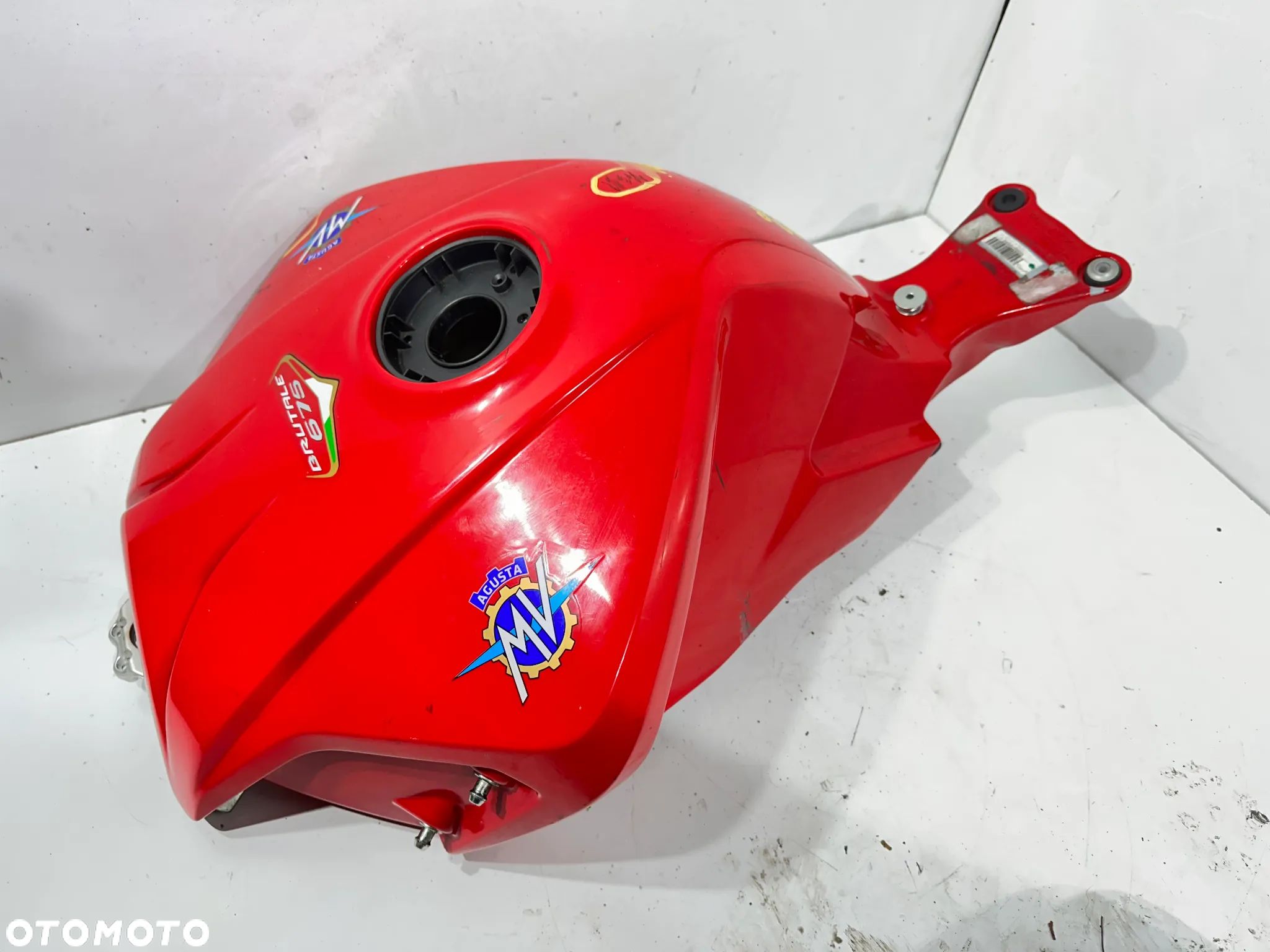 Zbiornik paliwa BAK   MV AGUSTA 800 Brutale - 1