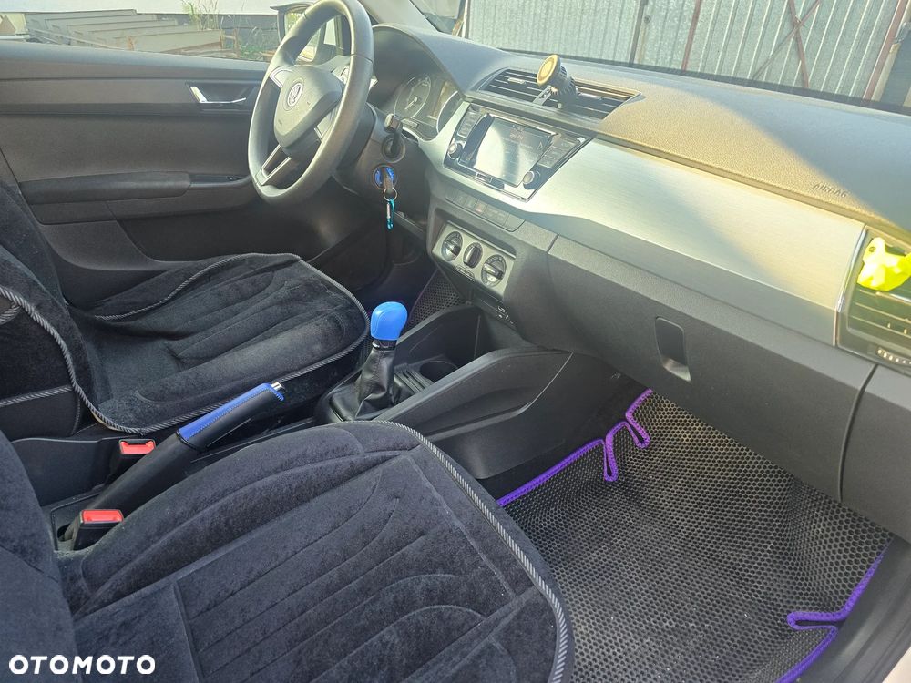 Skoda Fabia 1.0 Ambition - 5