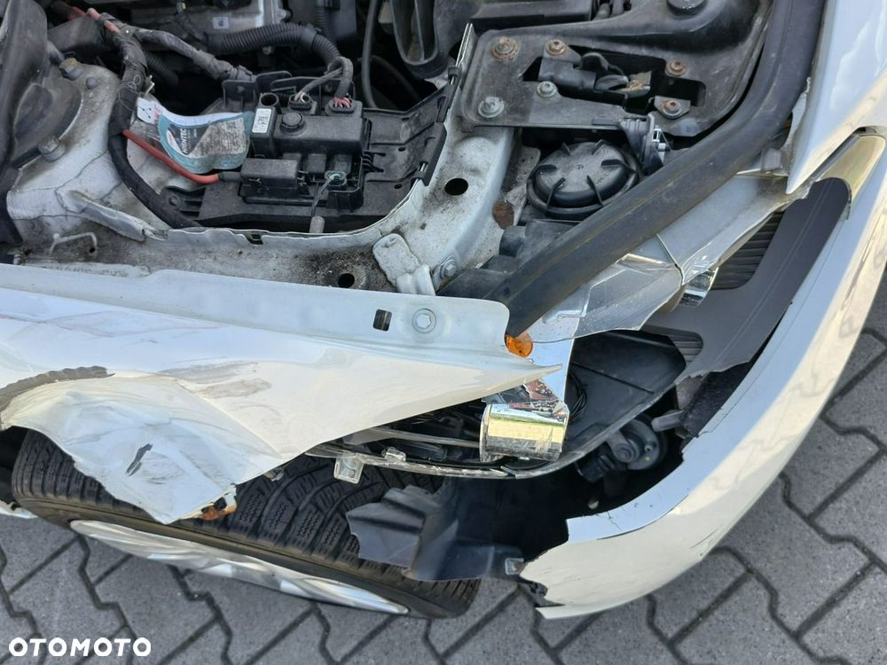 BMW Seria 1 - 21