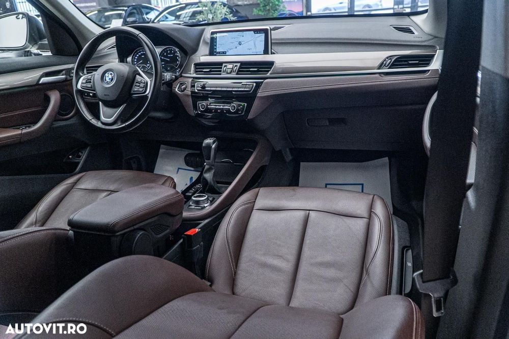 BMW X1 xDrive25e Sport Line - 3