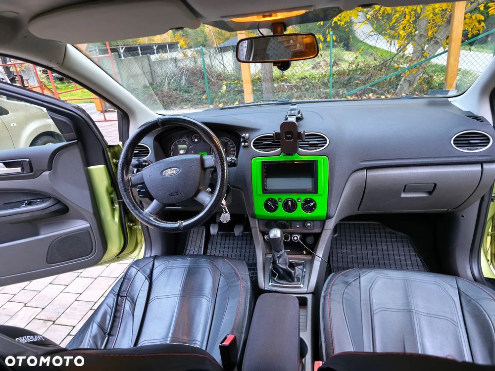 Ford Focus - 15