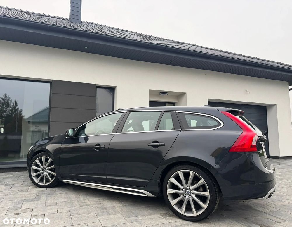 Volvo V60 D4 Geartronic Summum - 37