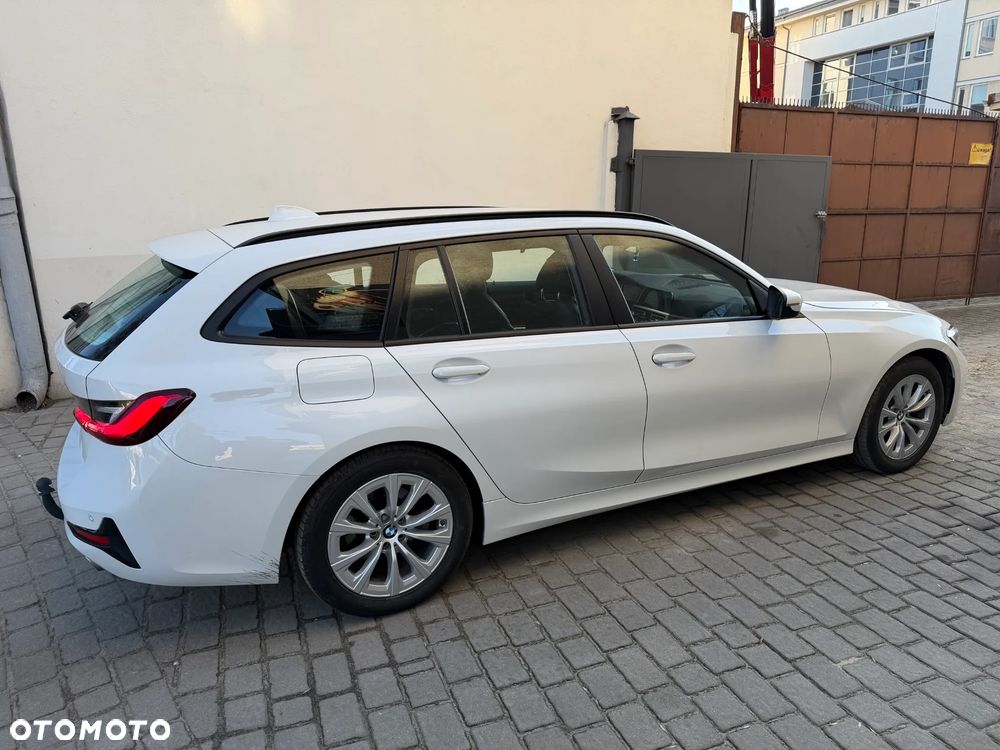 BMW Seria 3 318d Edition Luxury Line Purity - 5