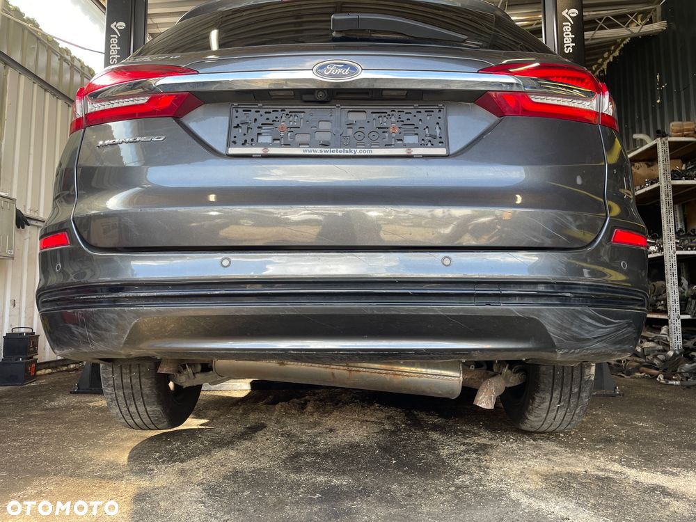 ZDERZAK TYŁ FORD MONDEO MK5 KOMBI 6 PDC KOLOR ND - 1