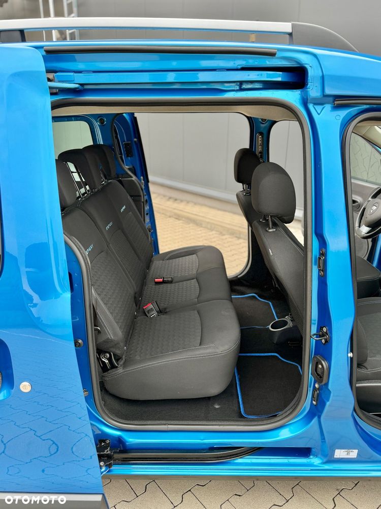Dacia Dokker TCe 115 Stepway Celebration - 33