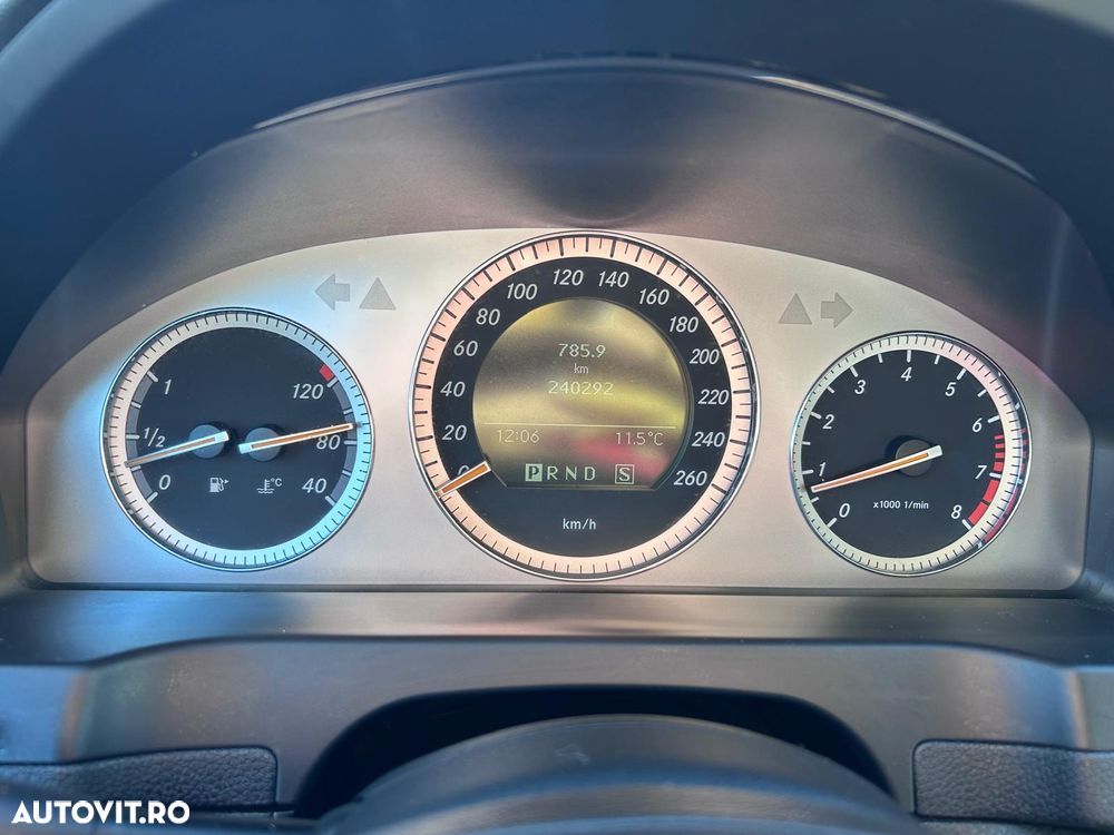 Mercedes-Benz C - 5