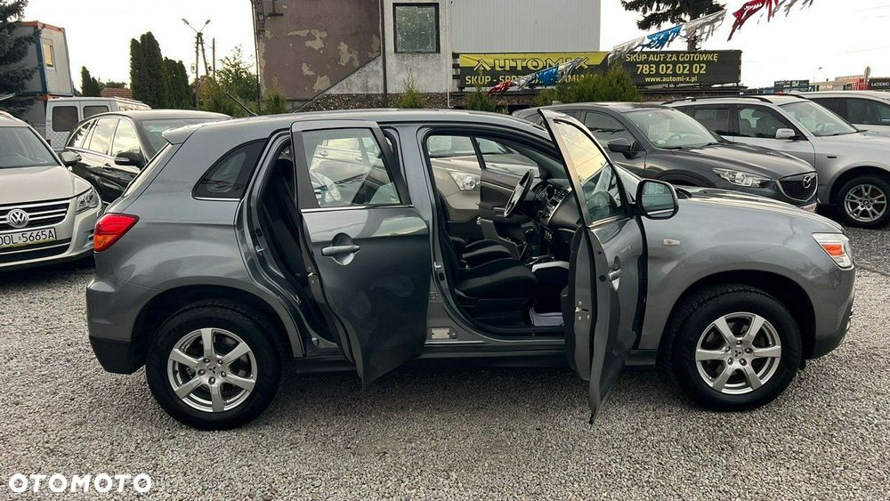 Mitsubishi ASX - 8
