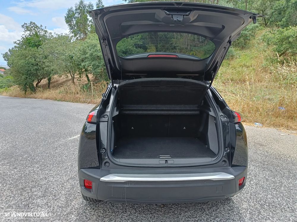 Peugeot e-2008 50 kWh Allure - 12