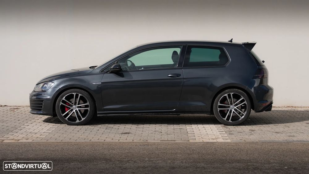 VW Golf 2.0 TDi GTD DSG - 6