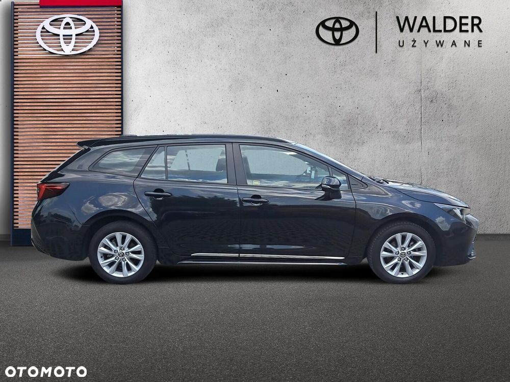 Toyota Corolla 1.8 Hybrid Comfort - 7