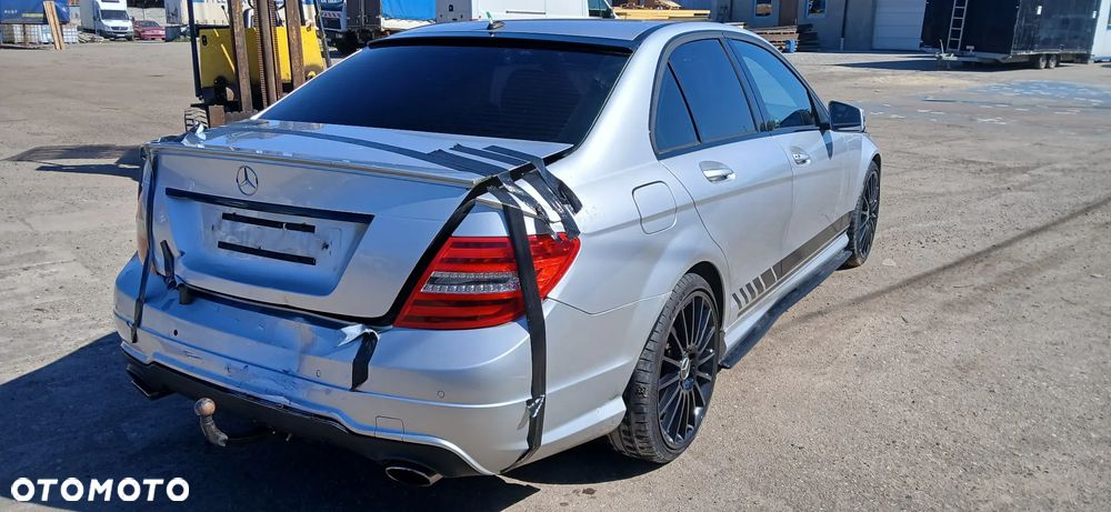 Mercedes-Benz Klasa C 350 CDI 7G-TRONIC Avantgarde Edition - 2