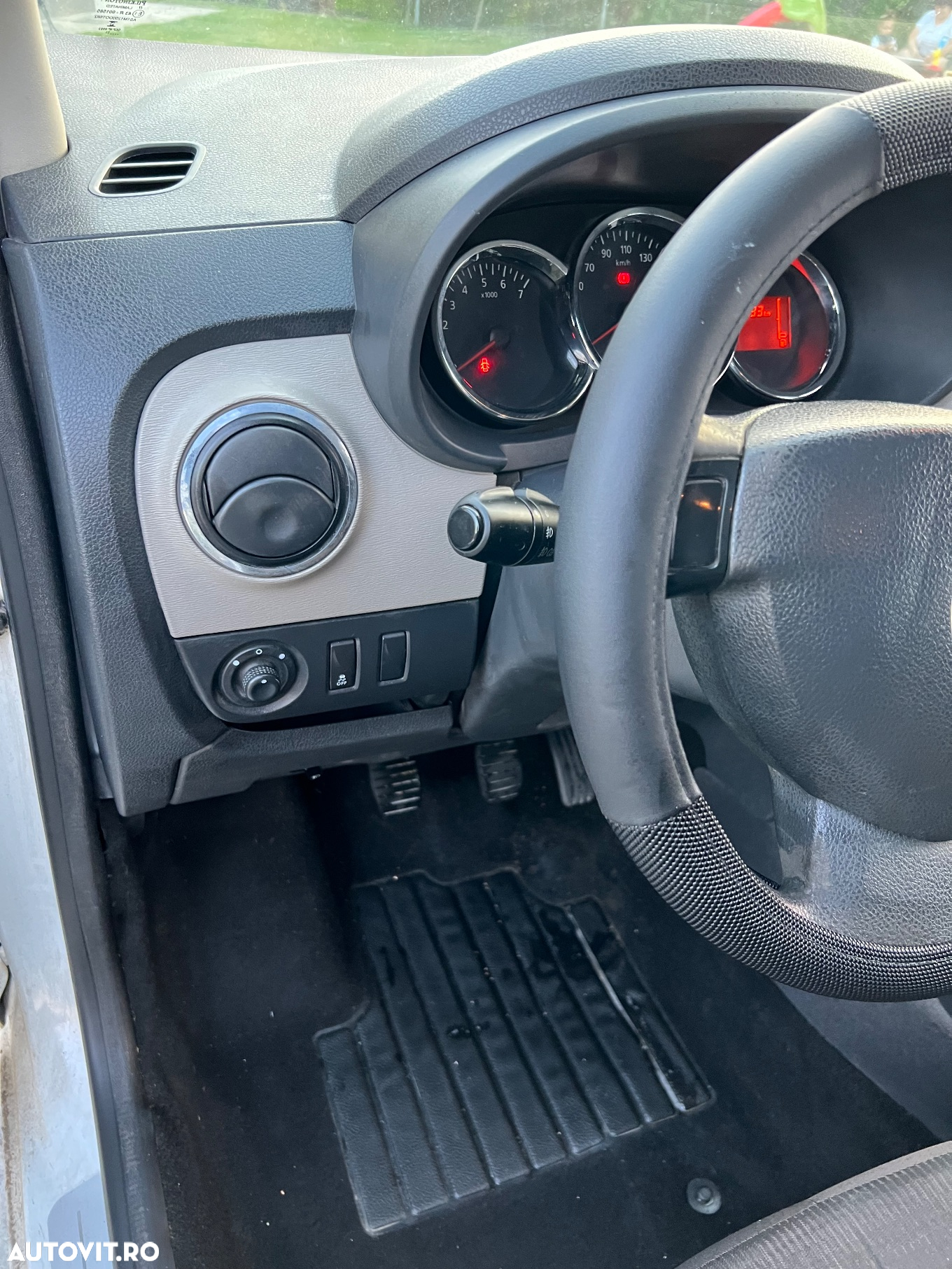 Dacia Lodgy 1.5 dCi Laureate - 6