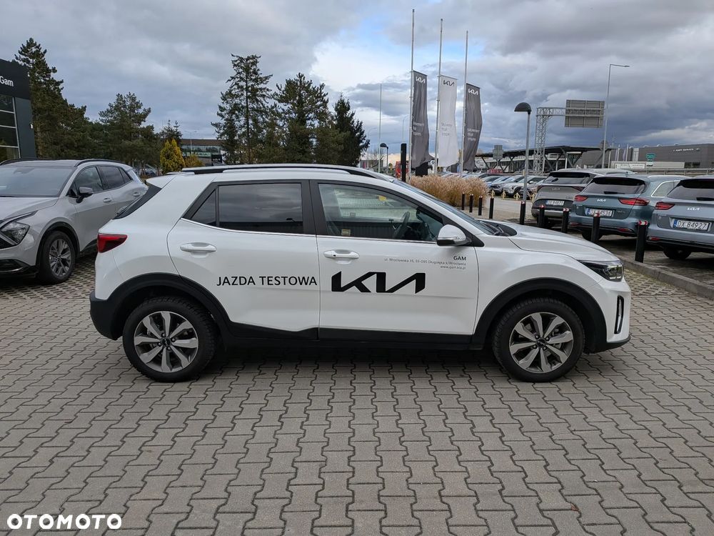 Kia Stonic 1.2 L - 5