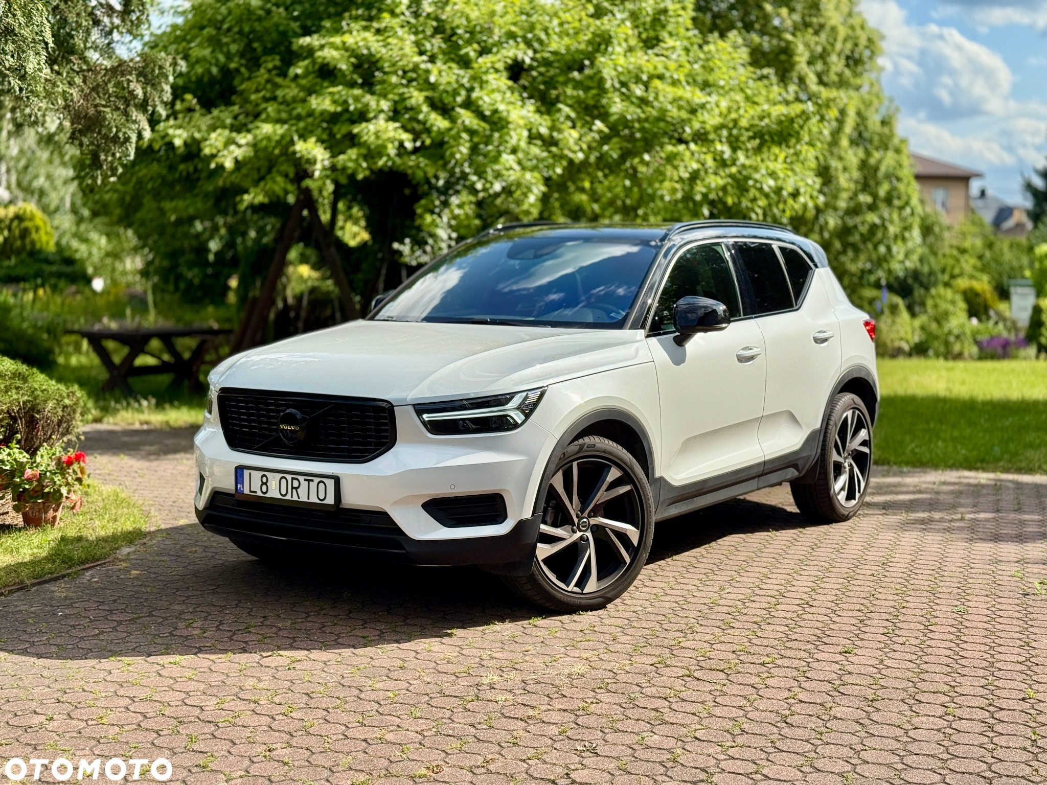 Volvo XC 40 T3 R-Design - 28