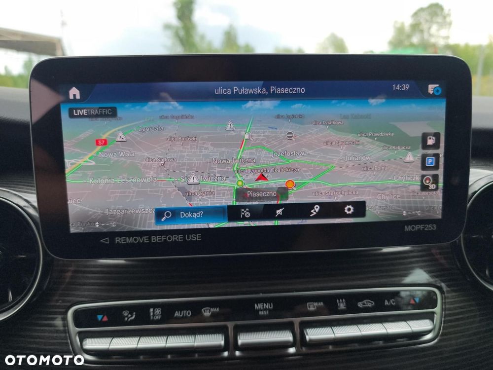 Mercedes-Benz Klasa V - 21