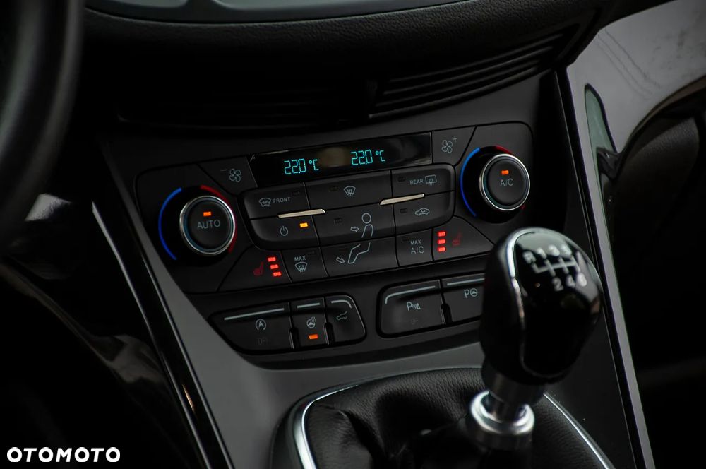 Ford Kuga 1.5 EcoBoost 2x4 Business Edition - 7