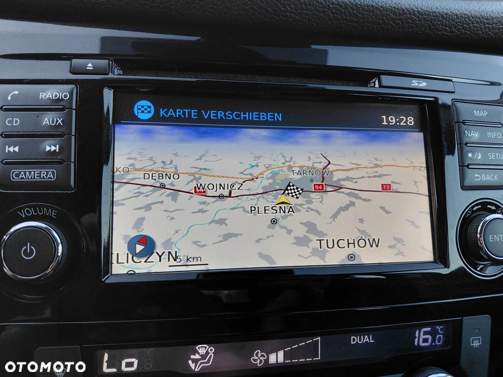 Nissan Qashqai - 12