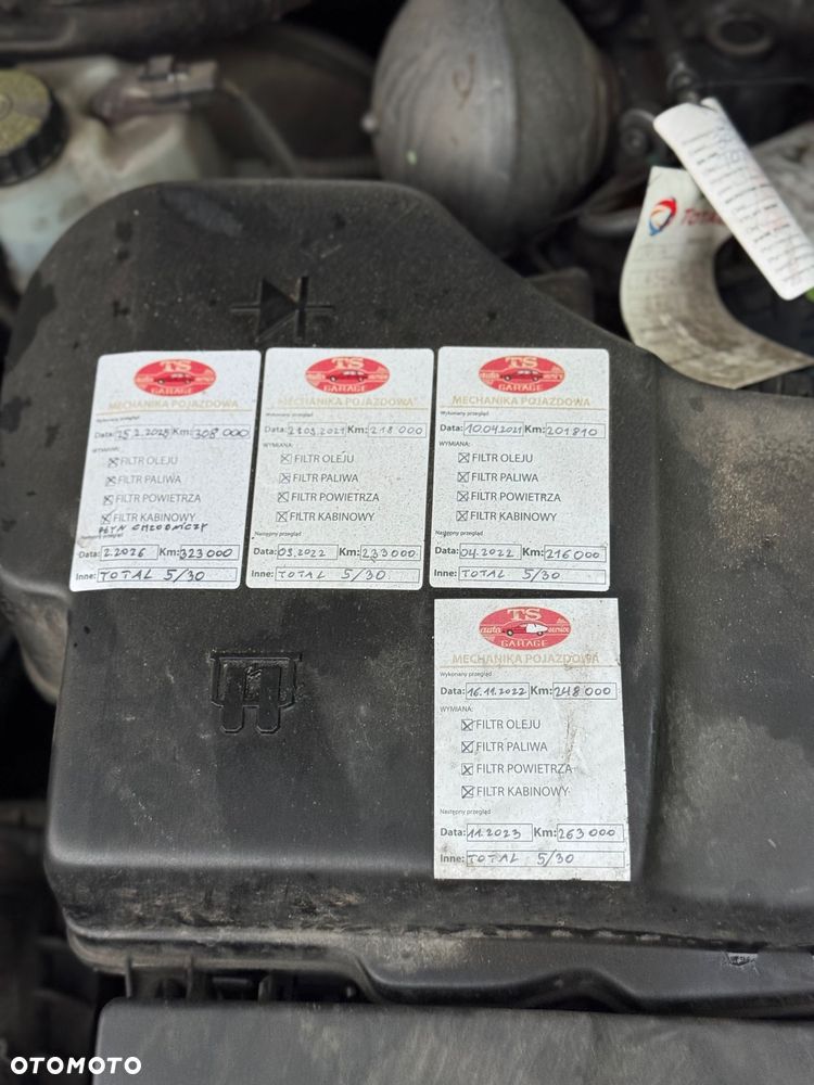 Citroën C5 HDi 135 Exclusive - 16