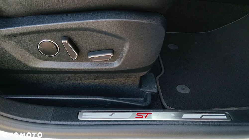Ford S-Max 2.0 EcoBlue ST-Line - 21