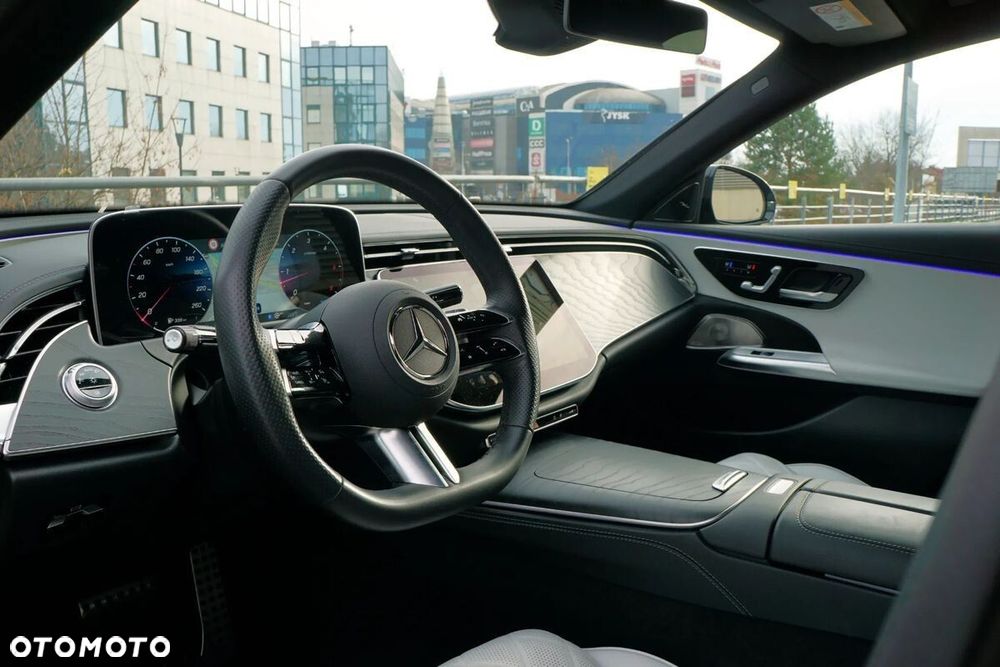 Mercedes-Benz Klasa E 220 d 4-Matic Exclusive - 13