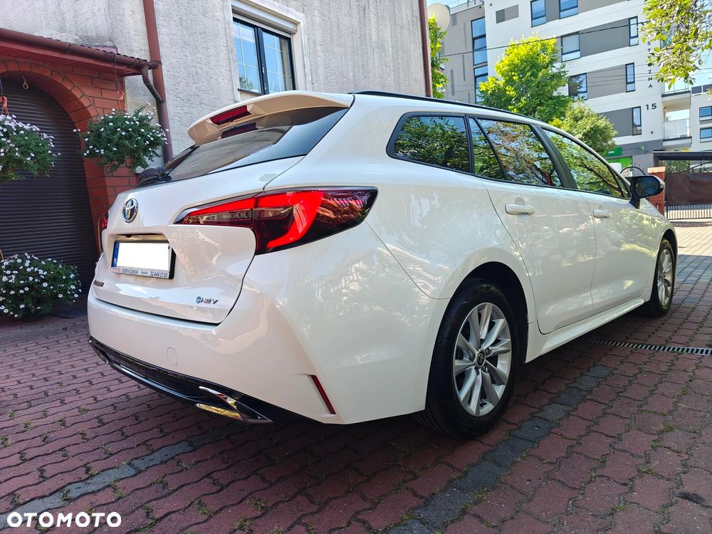 Toyota Corolla 1.8 Hybrid Comfort - 4