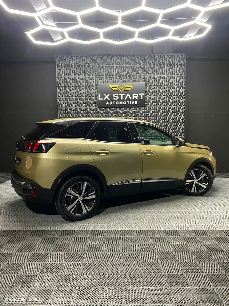 Peugeot 3008 1.2 PureTech Allure EAT6 - 6