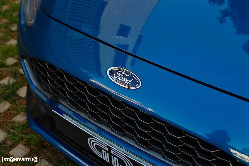 Ford Fiesta 1.5 EcoBoost ST - 16