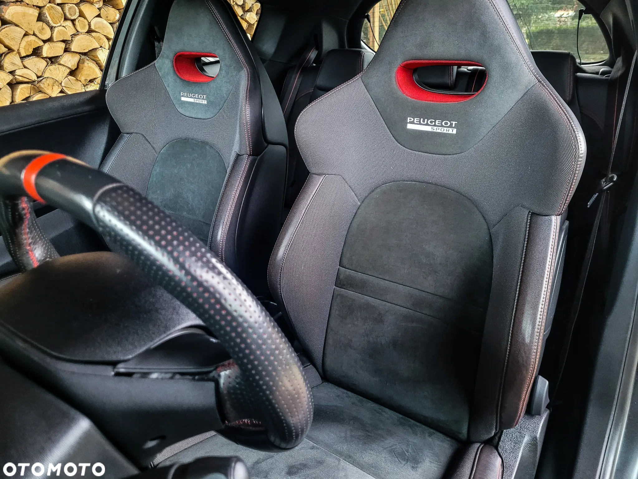Peugeot 208 THP STOP & START GTi by Sport - 13