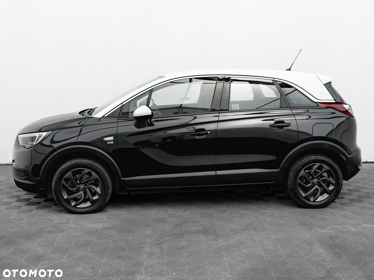Opel Crossland X 1.2 T 120 Lat S&S - 10