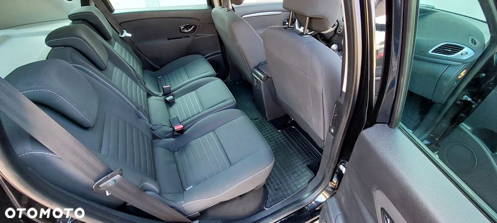 Renault Scenic 1.5 dCi Bose - 30