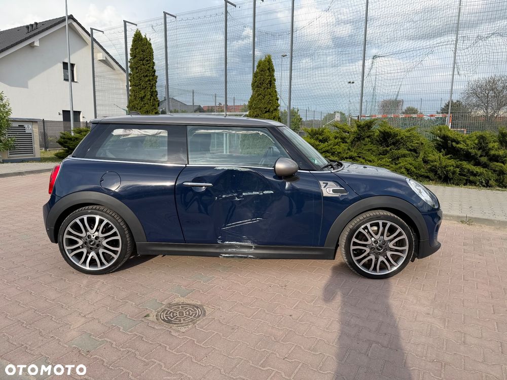 MINI Cooper Seven Chili - 7