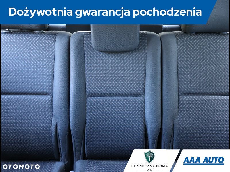 Toyota Corolla Verso - 11