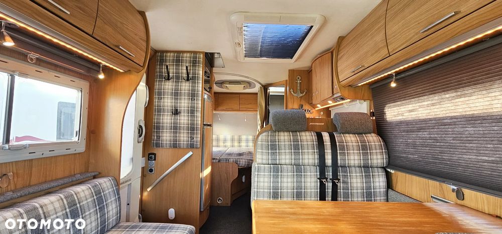 Burstner DELFIN PERFORMANCE T625 AL-KO 3.0L Renault Master - 18