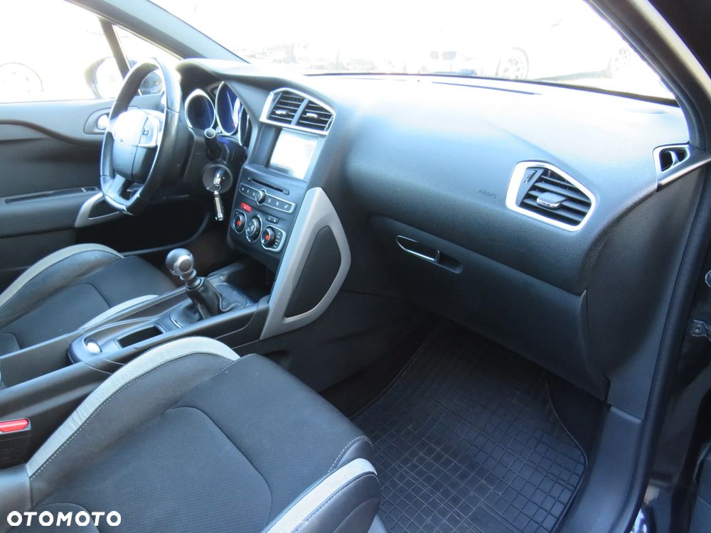 Citroën DS4 2.0 BlueHDi SportChic S&S - 36