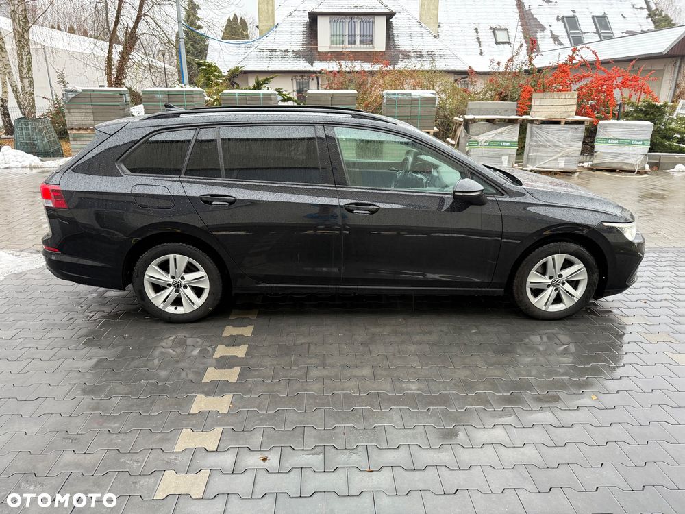 Volkswagen Golf - 11