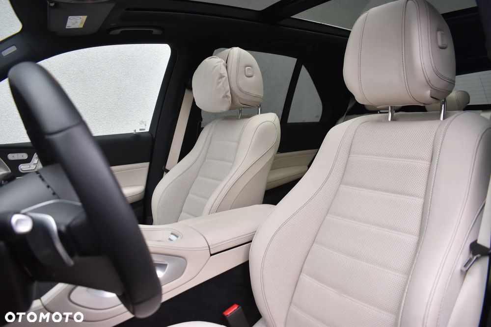 Mercedes-Benz GLE - 13